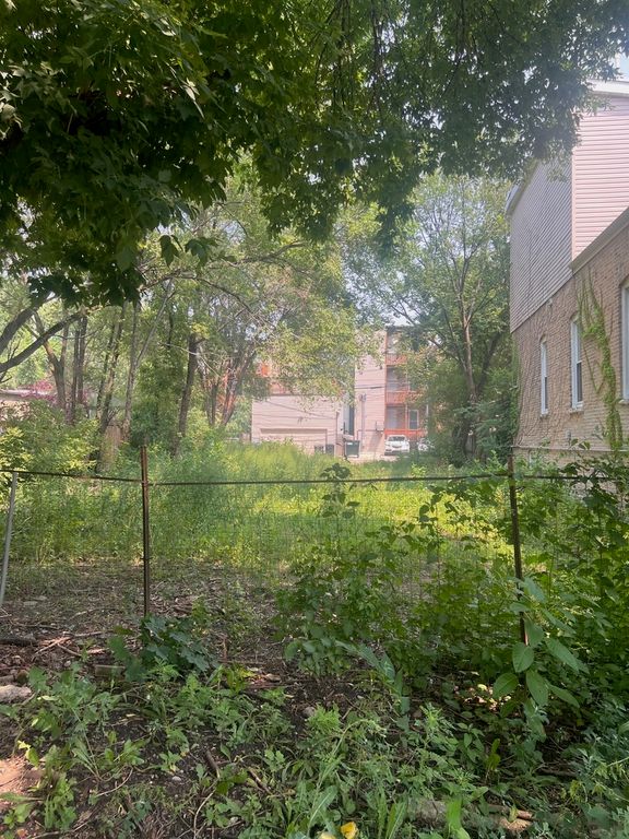 1249 N Campbell Avenue, Chicago, IL 60622