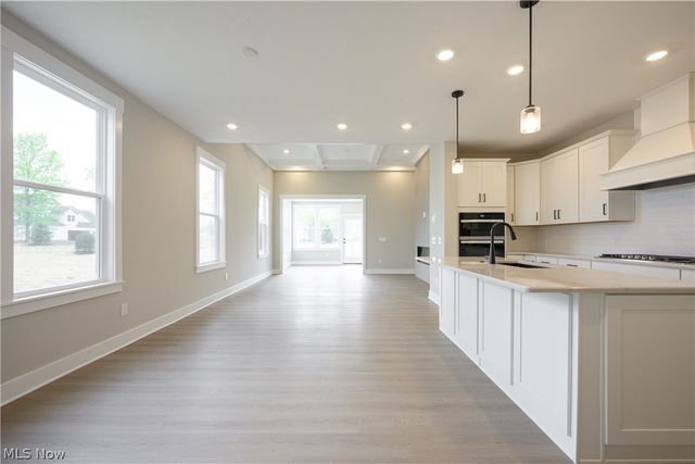 769 Rock Harbor, Avon Lake, OH 44012