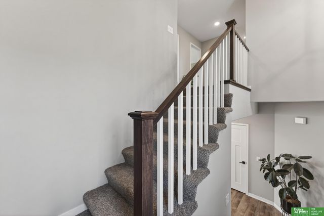 21819 G Street, Elkhorn, NE 68022