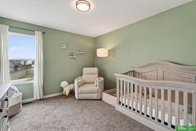 21819 G Street, Elkhorn, NE 68022