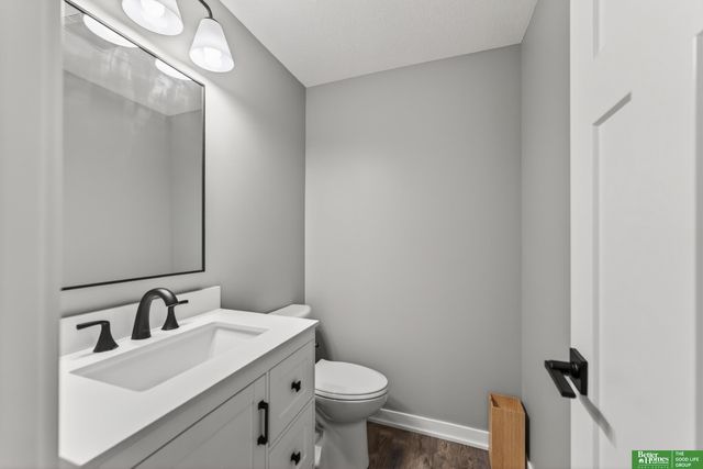 21819 G Street, Elkhorn, NE 68022