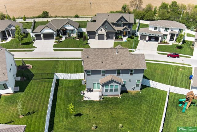 21819 G Street, Elkhorn, NE 68022