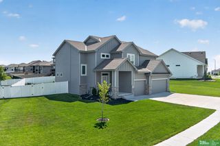 21819 G Street, Elkhorn, NE 68022