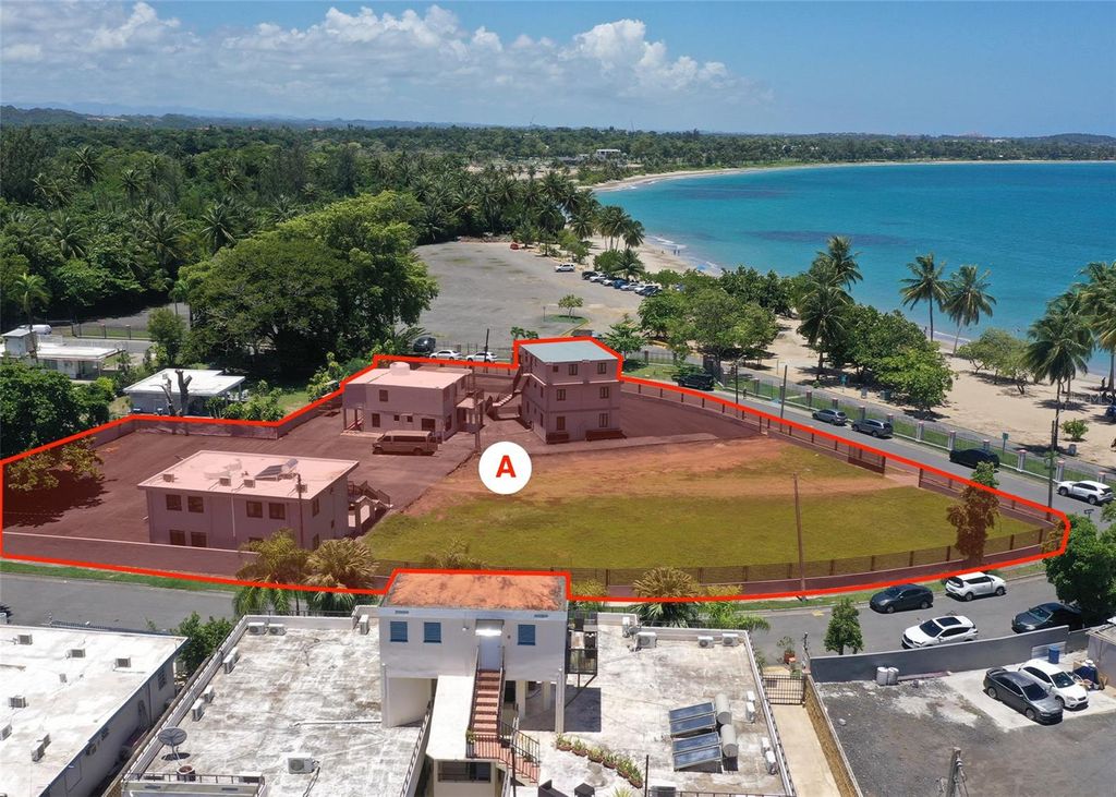Image 1 of property listing at Urb. Sardinera Beach CALLE B, Dorado, PR 00646