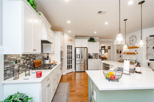 103 Academy Lane, Canton, GA 30114