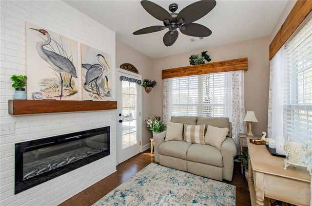 103 Academy Lane, Canton, GA 30114