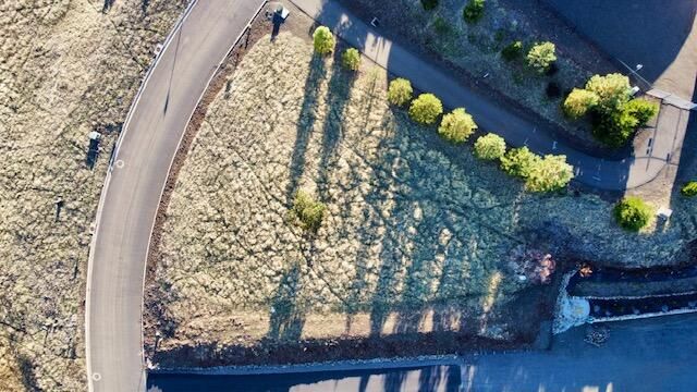 1214 Overlook Drive, Eagle Point, OR 97524