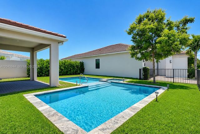 7349 Stella Lane, Lake Worth, FL 33463