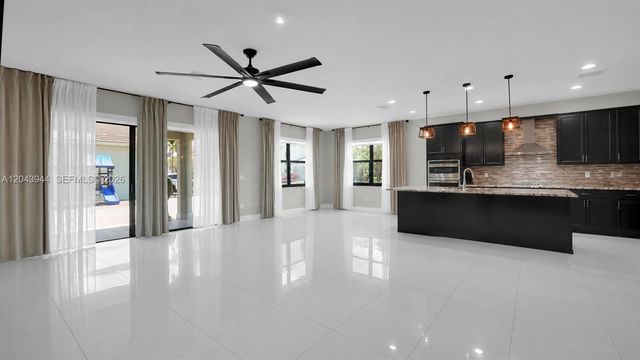 7349 Stella Lane, Lake Worth, FL 33463
