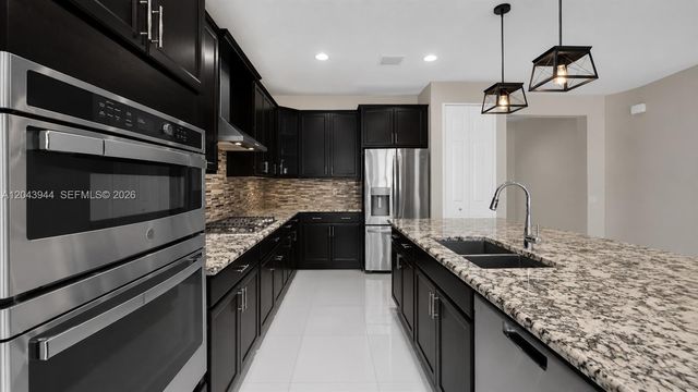 7349 Stella Lane, Lake Worth, FL 33463