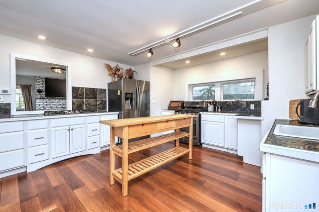 20 North Sawyer Hill Road, Washington, CT 06777