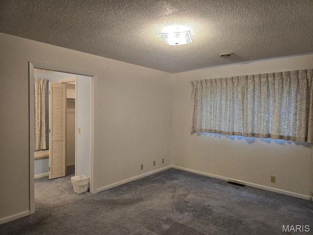 16043 County Road 624, Dexter, MO 63841