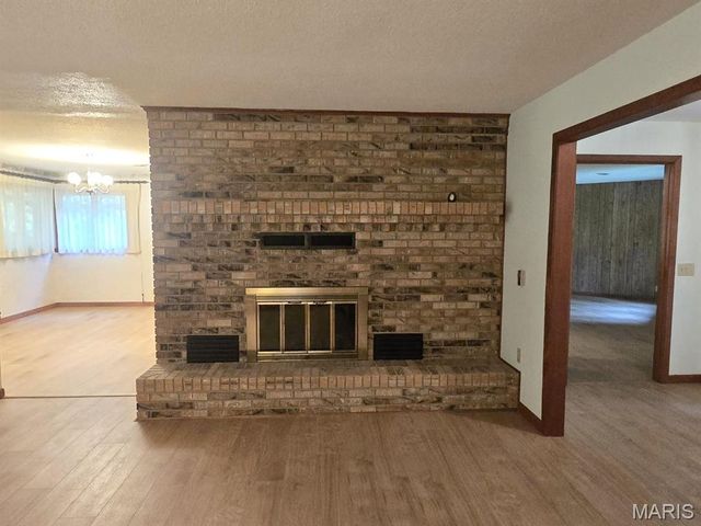 16043 County Road 624, Dexter, MO 63841