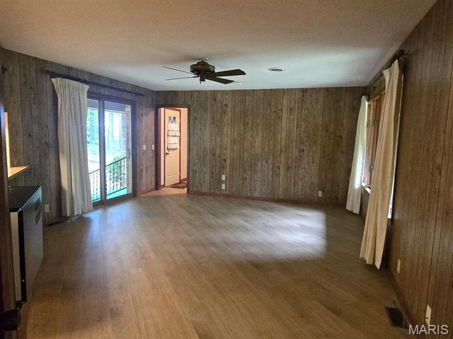 16043 County Road 624, Dexter, MO 63841