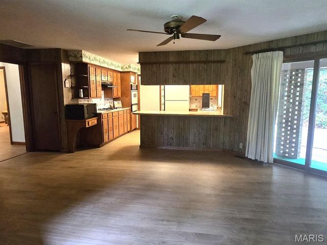 16043 County Road 624, Dexter, MO 63841