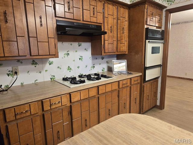 16043 County Road 624, Dexter, MO 63841