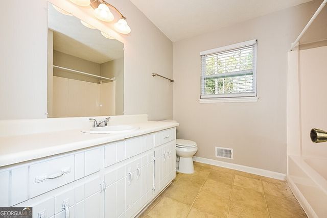 1357 Diplomat Drive, Riverdale, GA 30296