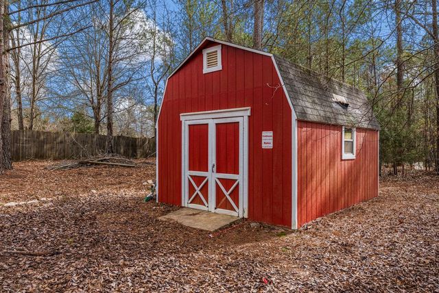 185 Belfair Drive, Ellerslie, GA 31807