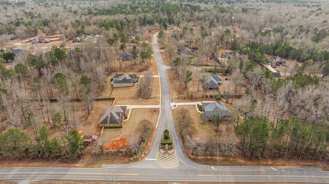 185 Belfair Drive, Ellerslie, GA 31807