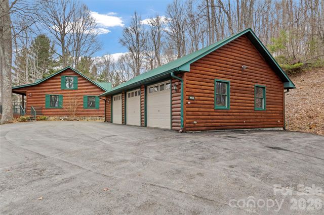 462 Little Mountain Road, Bakersville, NC 28705