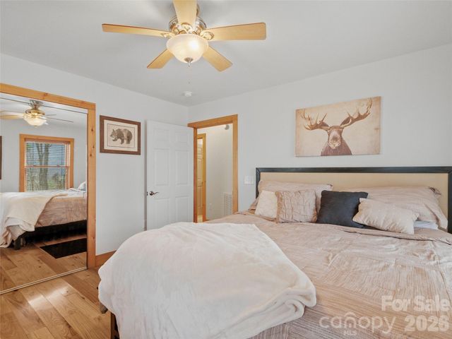 462 Little Mountain Road, Bakersville, NC 28705