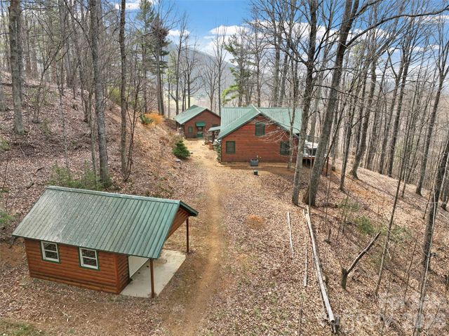 462 Little Mountain Road, Bakersville, NC 28705