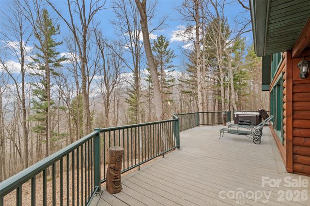 462 Little Mountain Road, Bakersville, NC 28705
