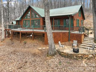 462 Little Mountain Road, Bakersville, NC 28705