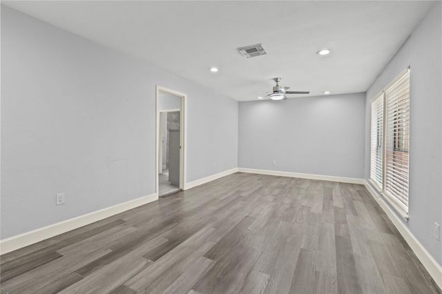 12919 Avenida Vaquero Street, Houston, TX 77077