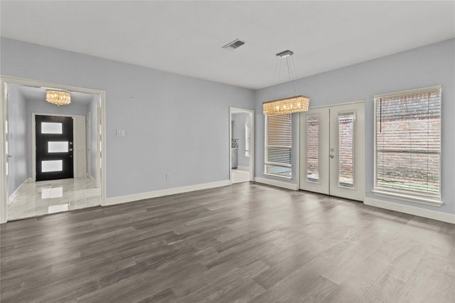 12919 Avenida Vaquero Street, Houston, TX 77077