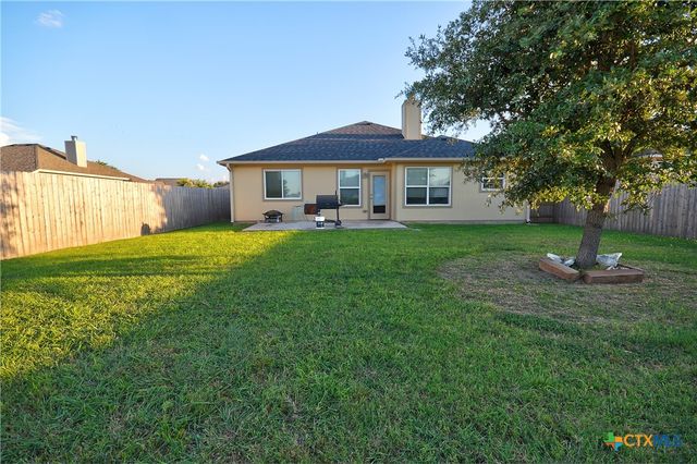 7718 Bridgepointe Drive, Temple, TX 76502