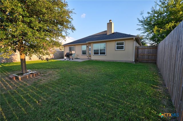 7718 Bridgepointe Drive, Temple, TX 76502