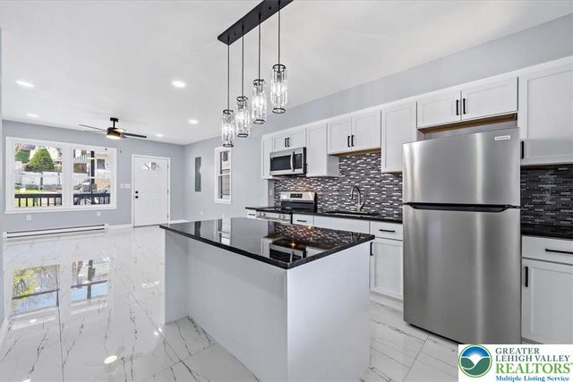 247 East Abbott Street, Lansford Boro, PA 18232