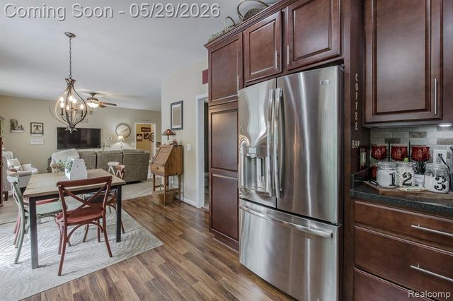 2740 Diane Marie Court, Waterford, MI 48329