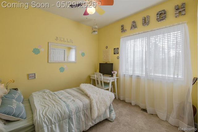 2740 Diane Marie Court, Waterford, MI 48329