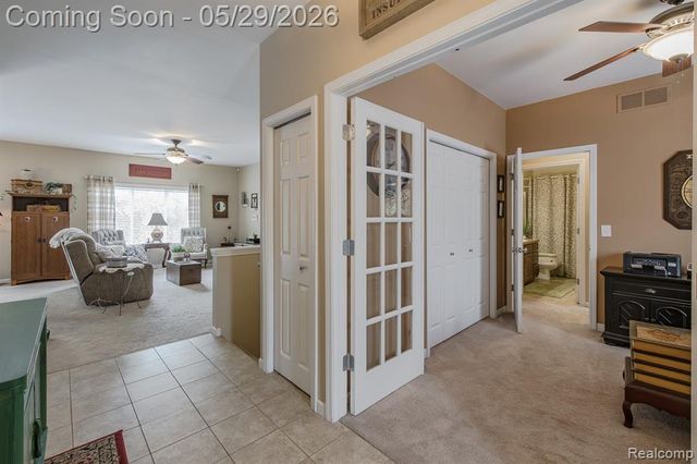 2740 Diane Marie Court, Waterford, MI 48329