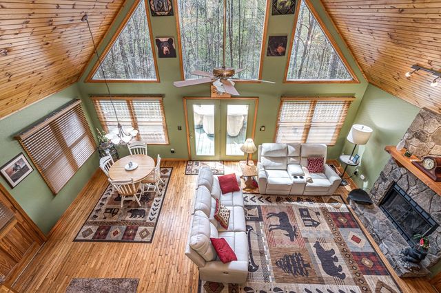 115 New Castle Road, Murphy, NC 28906