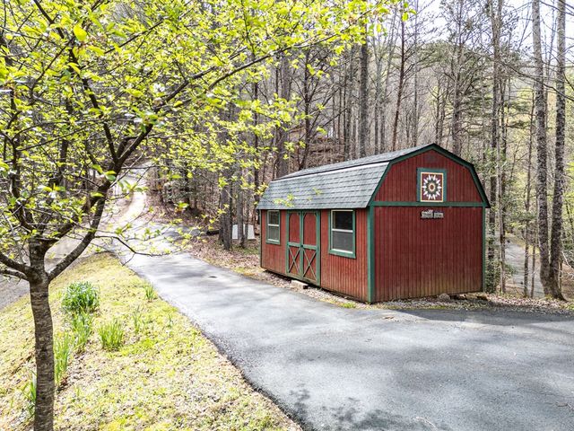 115 New Castle Road, Murphy, NC 28906