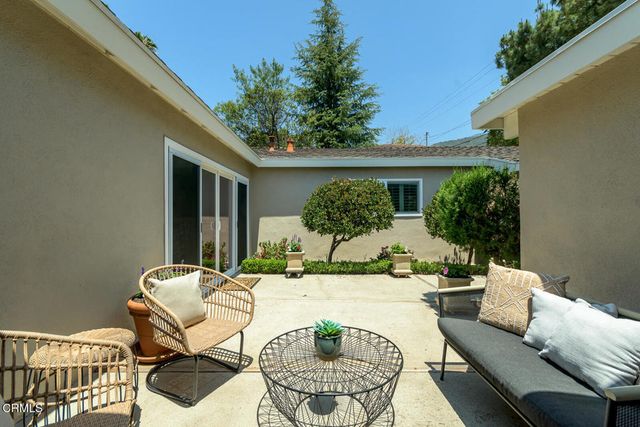 5105 Ocean View Boulevard, La Canada Flintridge, CA 91011