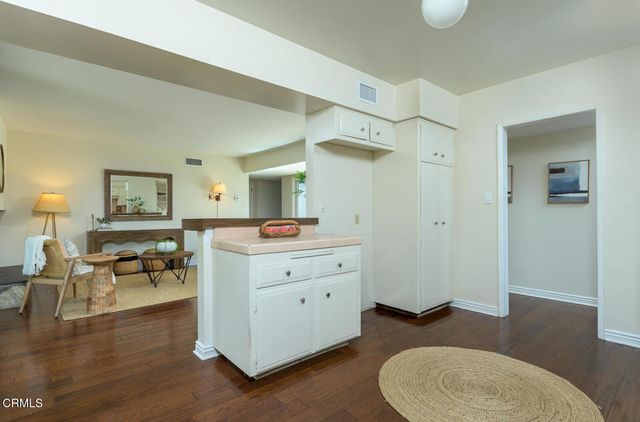 5105 Ocean View Boulevard, La Canada Flintridge, CA 91011