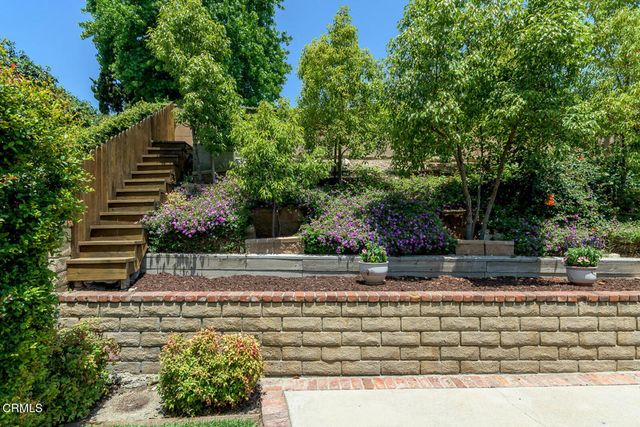 5105 Ocean View Boulevard, La Canada Flintridge, CA 91011