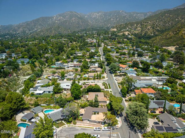 5105 Ocean View Boulevard, La Canada Flintridge, CA 91011