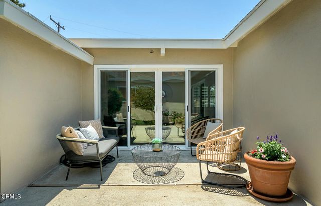 5105 Ocean View Boulevard, La Canada Flintridge, CA 91011