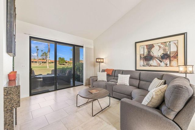 38435 Plumosa Circle, Palm Desert, CA 92211