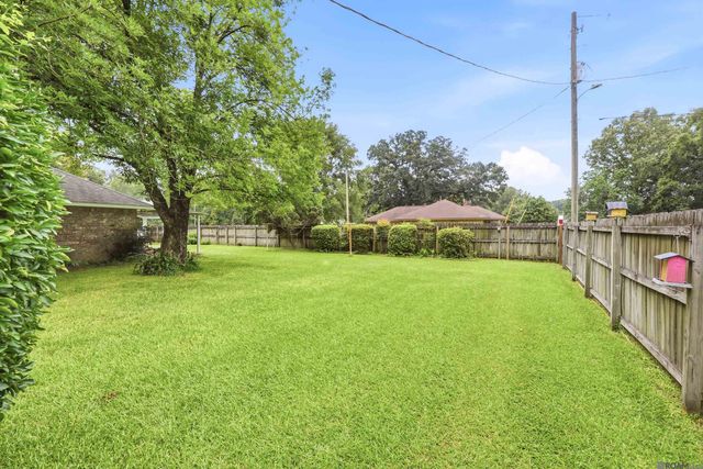 31830 Myers Rd, Denham Springs, LA 70726