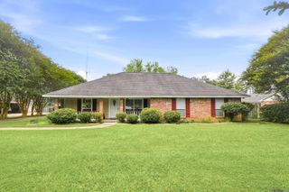 31830 Myers Rd, Denham Springs, LA 70726