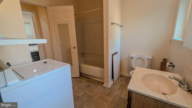 209 PENN ST, Baltimore, MD 21230