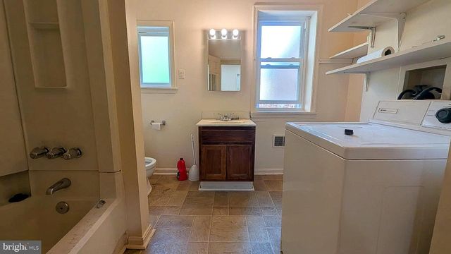 209 PENN ST, Baltimore, MD 21230