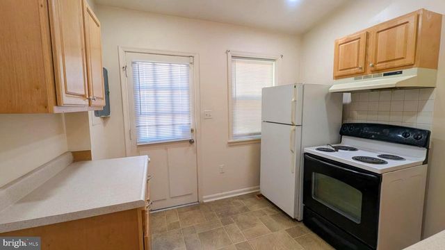 209 PENN ST, Baltimore, MD 21230