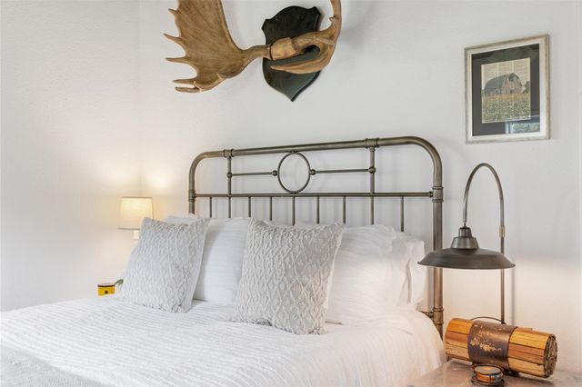 2407 E State Highway 159, Fayetteville, TX 78940